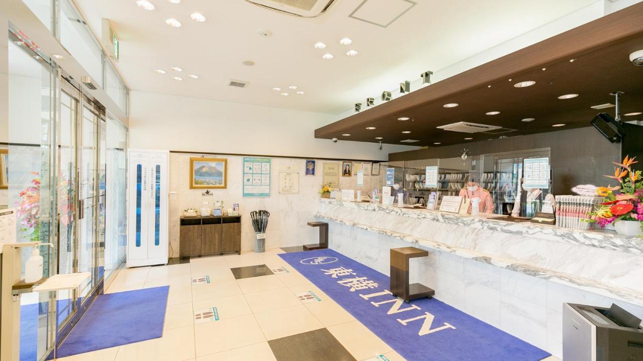 Toyoko Inn Kagoshima Chuo Eki Nishi Guchi Bagian luar foto